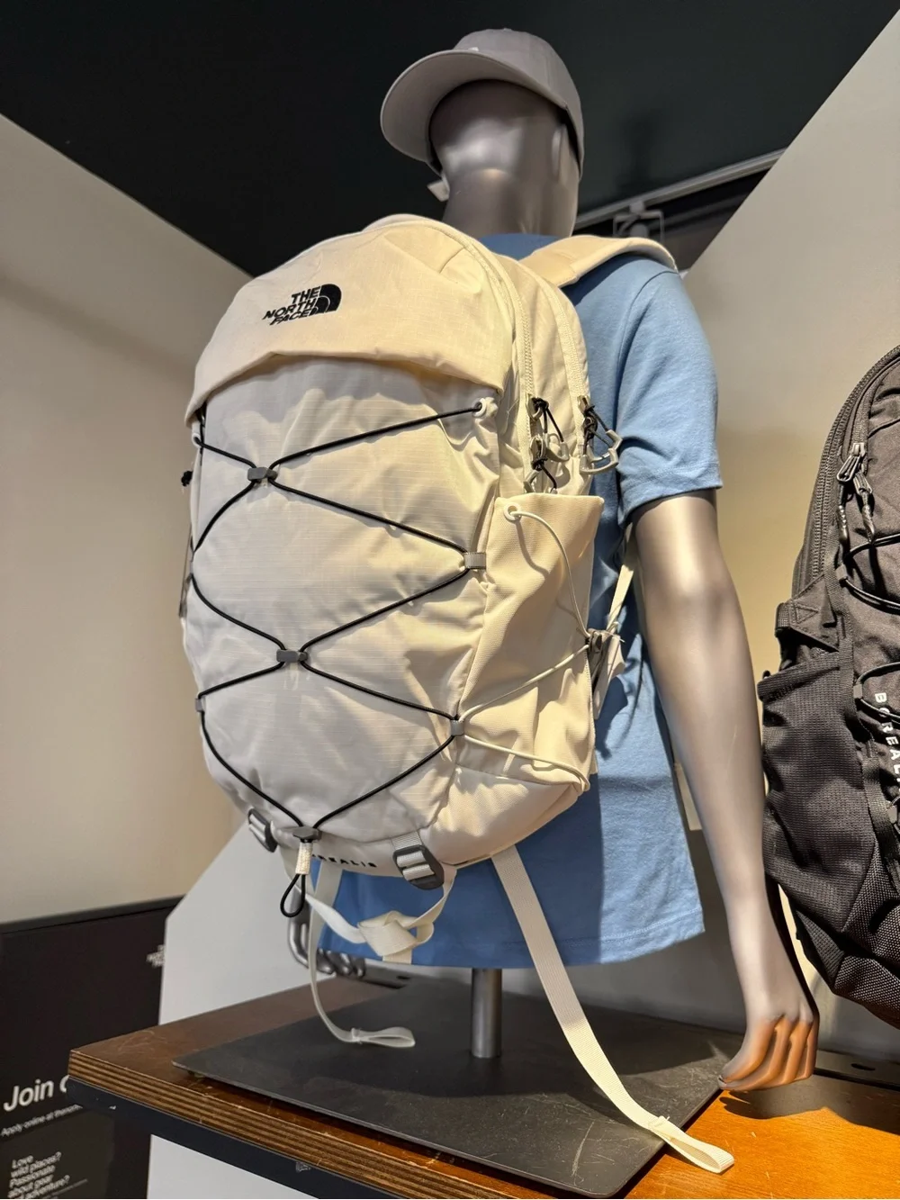 BRAND NEW！The North Face Backpack | HOT STYLE | GREAT DEAL!